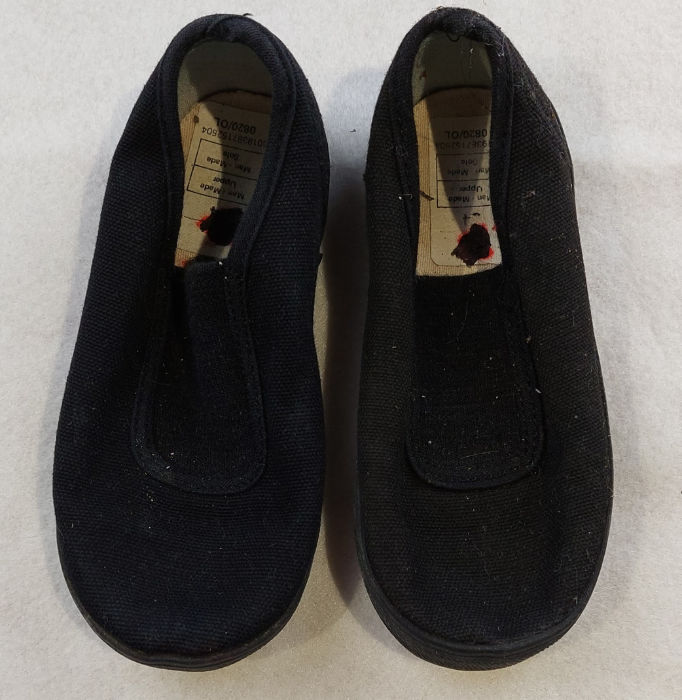 BLACK PLIMSOLES SHOES