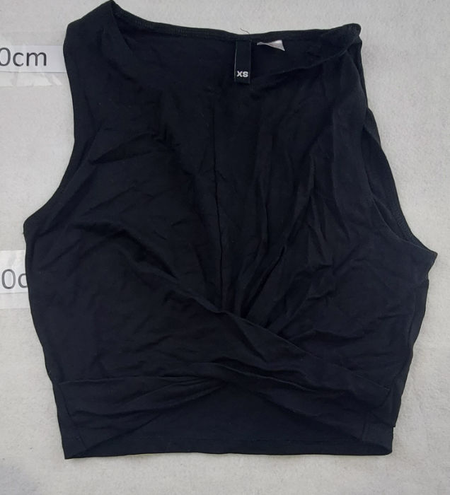 BLACK TOP SLEEVELESS