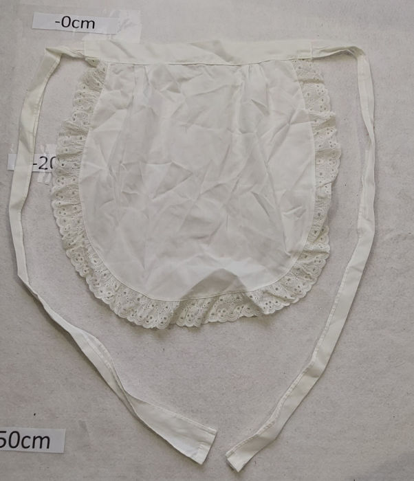 WHITE WAIST APRON CIRCULAR WITH FRILLS PERIOD