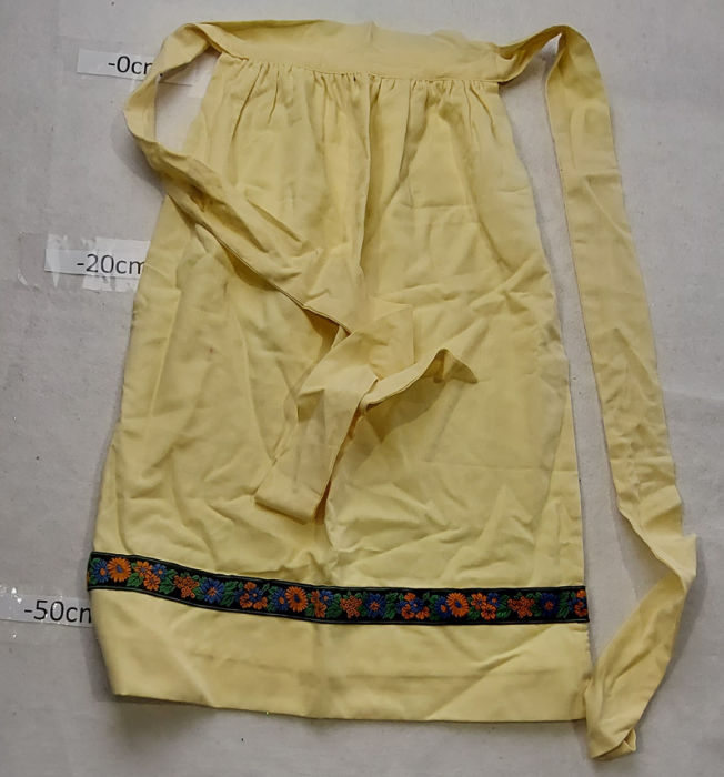 YELLOW WAIST APRON
