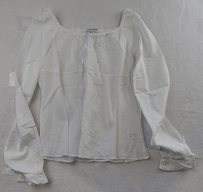 COTTON WHITE TOP LONG SLEEVE