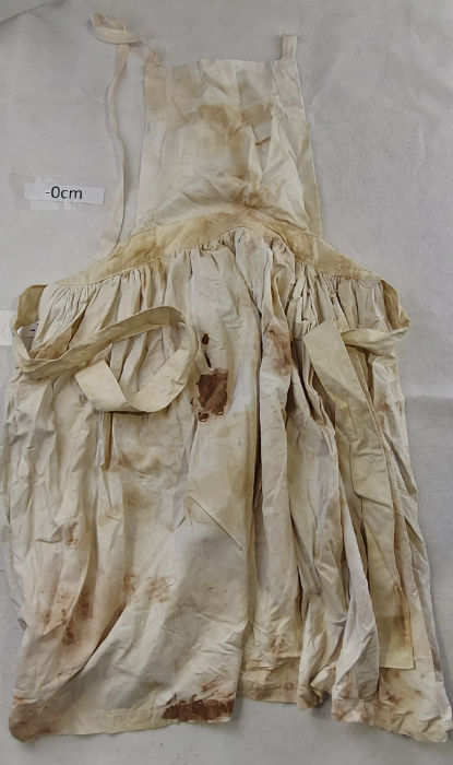 VINTAGE APRON PERIOD