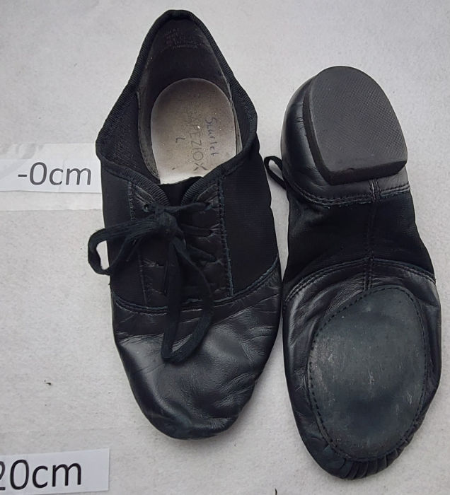 LEATHER DANCE SHOES BLACK