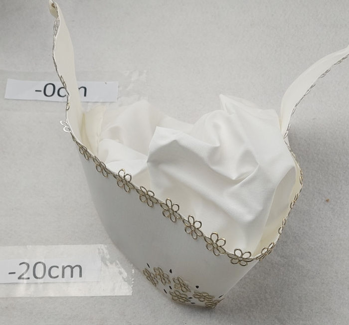 WHITE AND GOLD CHARACTER HEADDRESS